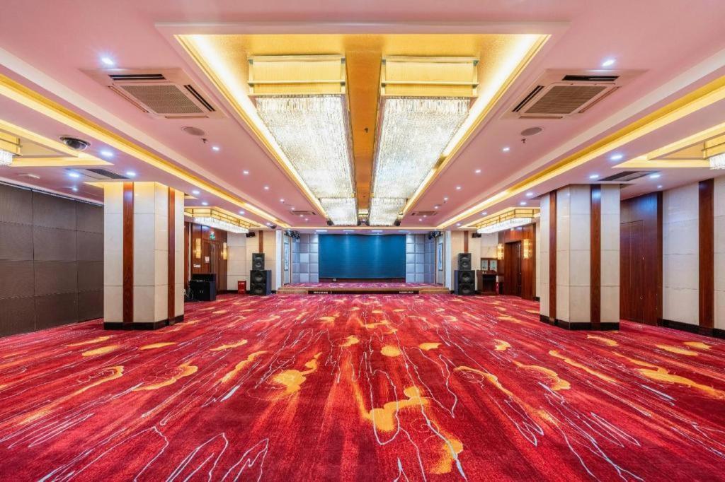 Grand Soluxe Hotel Gansu 란저우 외부 사진