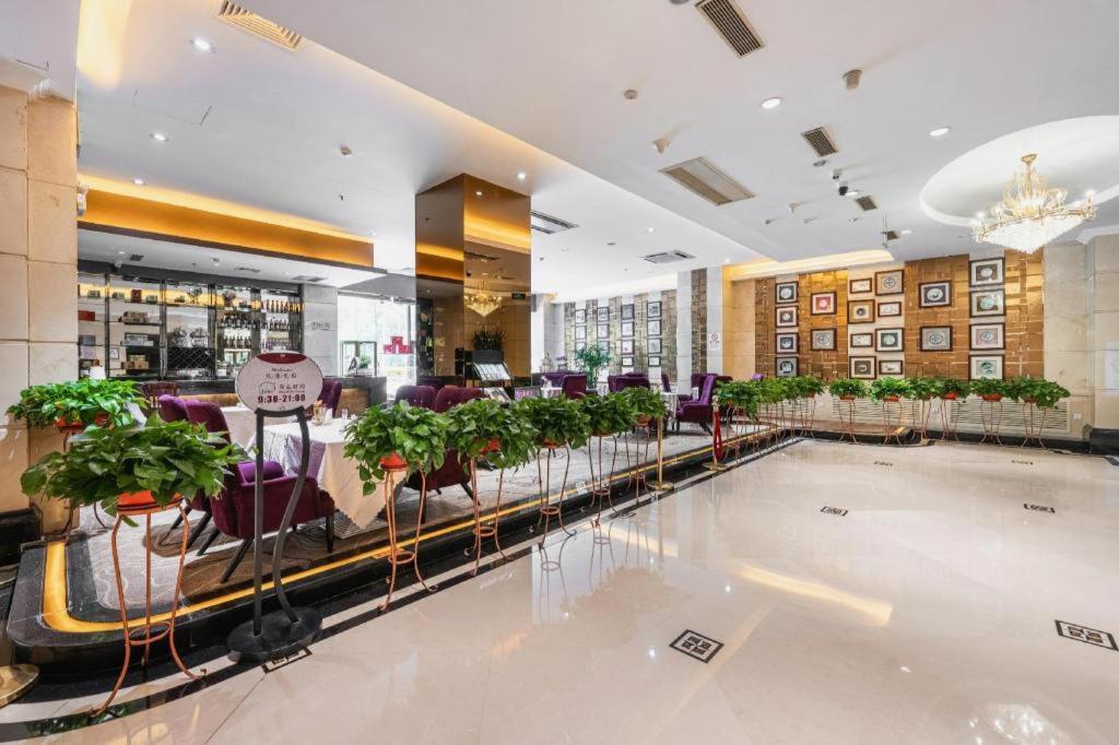 Grand Soluxe Hotel Gansu 란저우 외부 사진